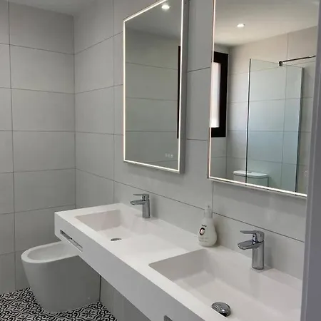 Nueva Andalucia Designer Penthouse * Marbella