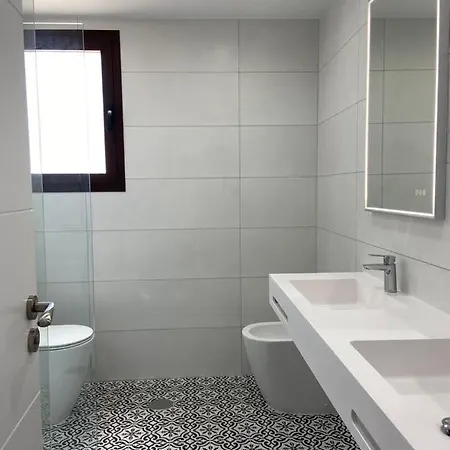 Nueva Andalucia Designer Penthouse * Marbella